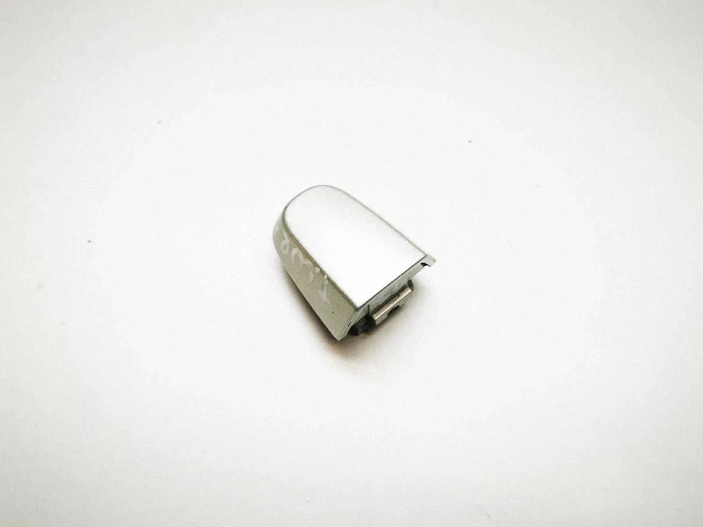 Front door cover/cap – Toyota Corolla Verso AR10 (2004-2009)