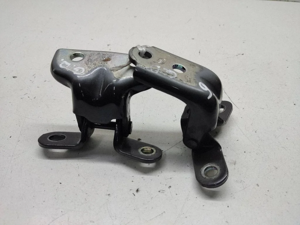 Rear door hinge set – KIA Ceed (2018-)