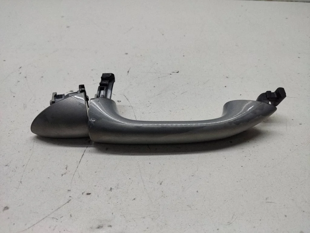 Tagaukse välimine käepide – Mercedes-Benz ML-klass W164 (2005-2011)