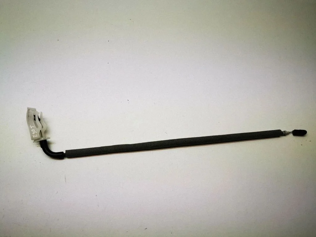 Rear door cable line 3924754