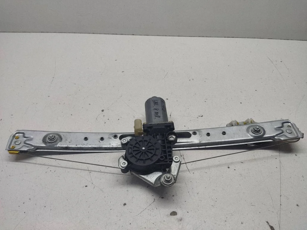 Rear door window regulator with motor 8200717