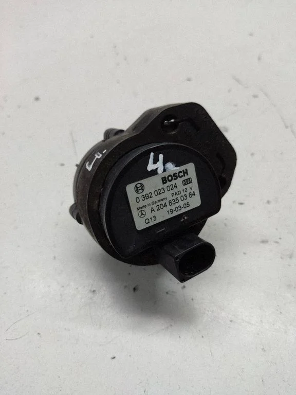 Electric auxiliary coolant/water pump – Mercedes-Benz E-Class W213 (2016-)