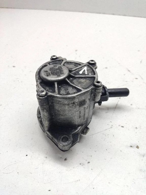 Vaakumpump A6510900005