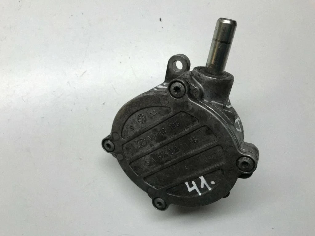 Vaakumpump A6462300165