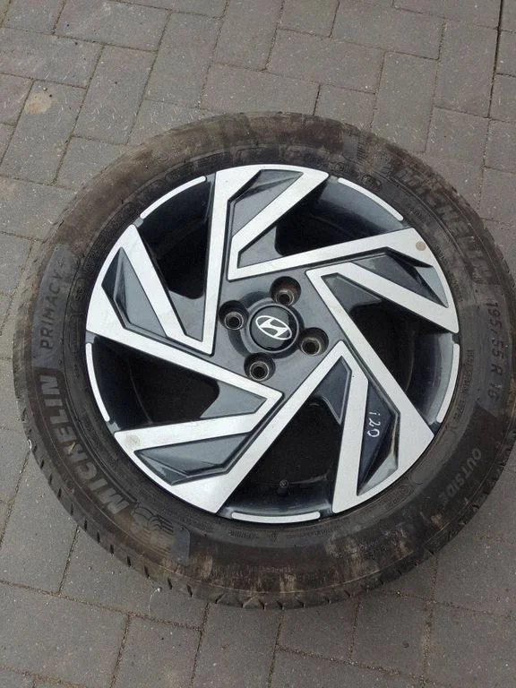 R16 alloy rim – Hyundai i20 (BC3 BI3) (2020-)