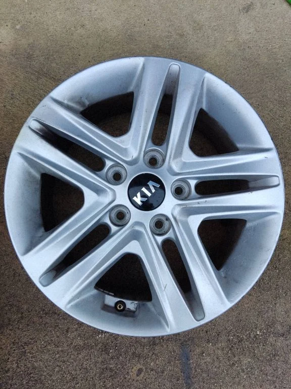 R16 alloy rim – KIA Ceed (2018-)