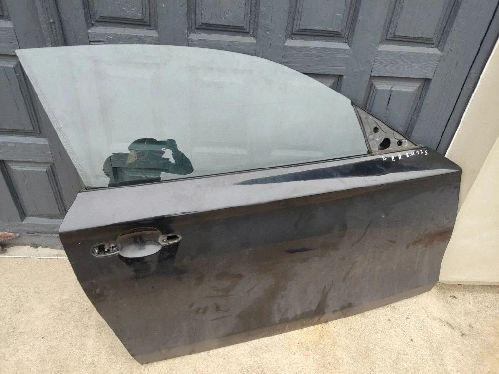 Front door coupe 43R001582