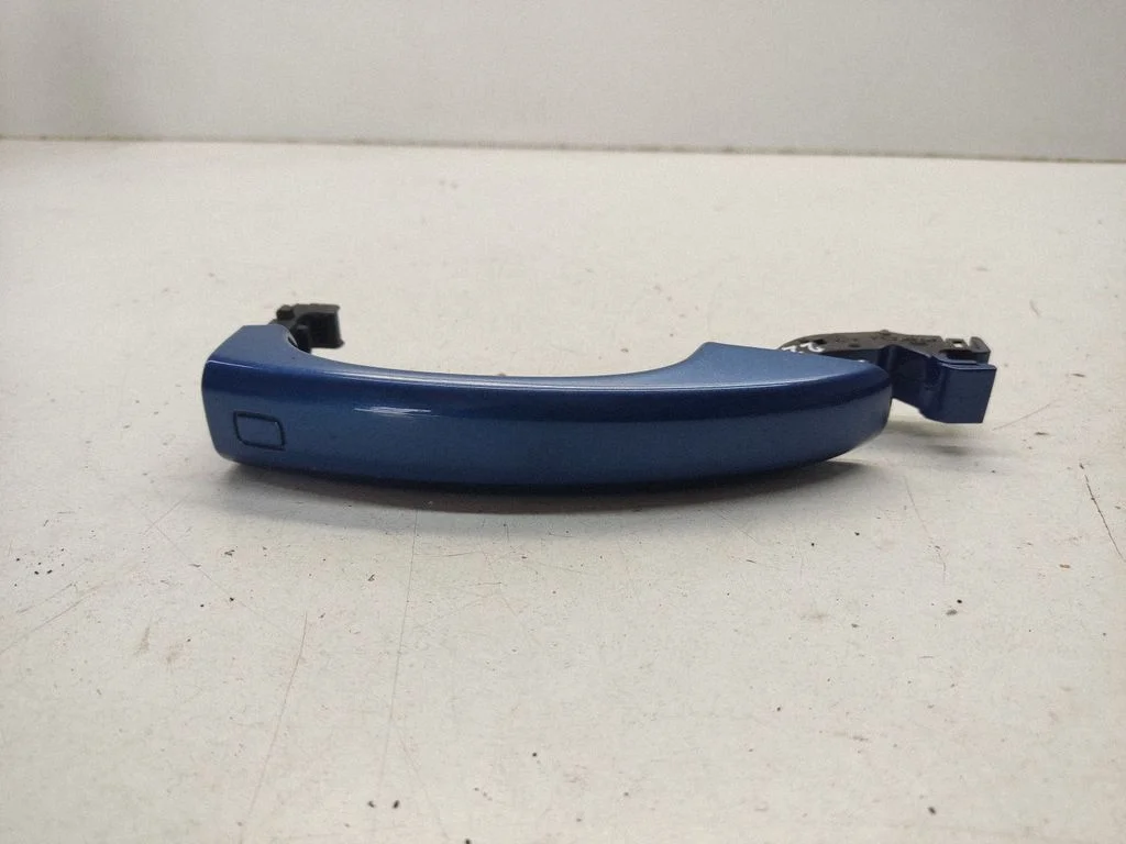 Front door exterior handle 8T0837205A