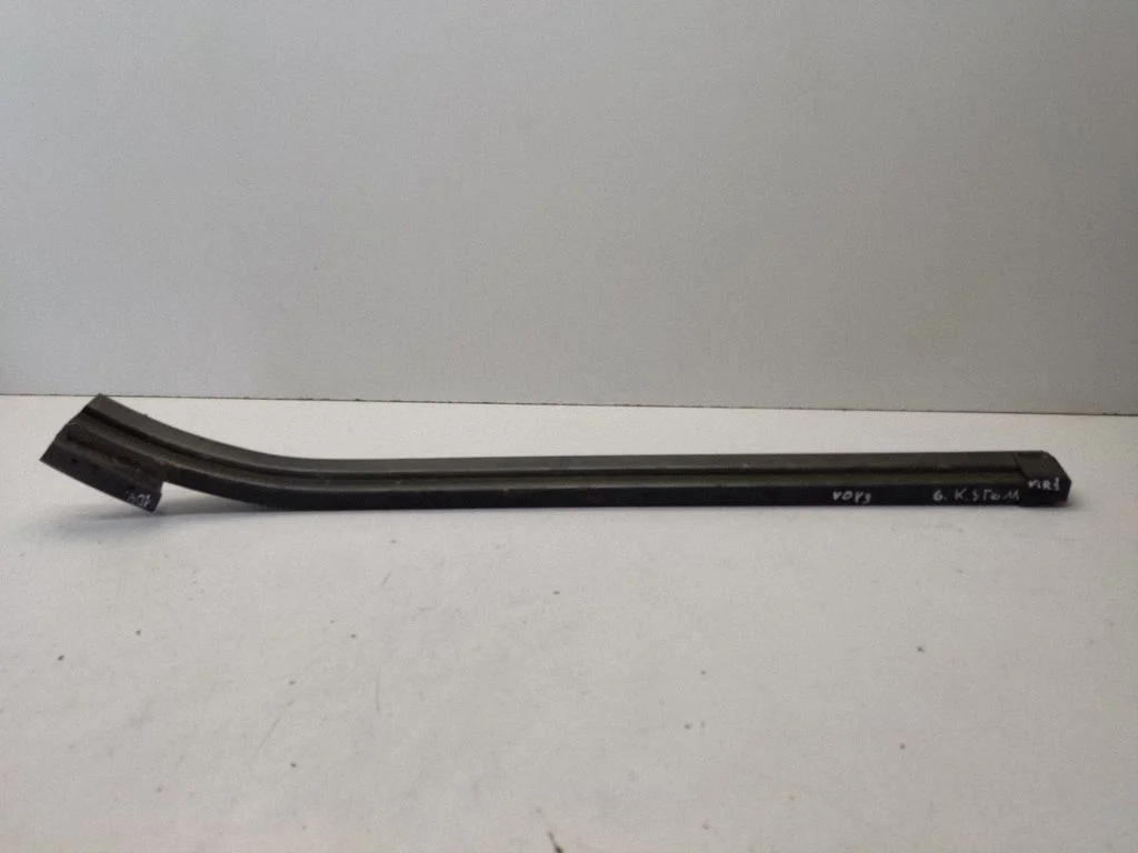 Sliding door upper top rail – Chrysler Grand Voyager V (2007-2015)