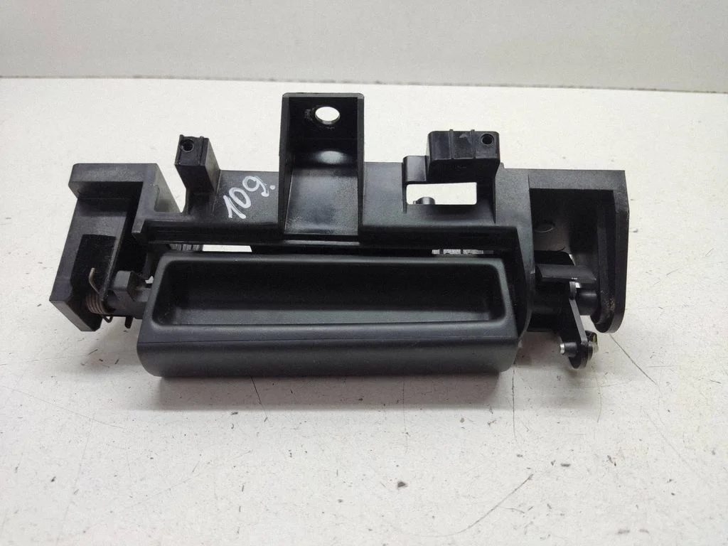 Sliding door interior handle – Chrysler Grand Voyager V (2007-2015)
