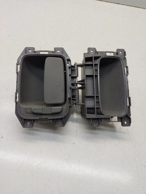 Sliding door interior handle – Mercedes-Benz Sprinter W906 (2006-2018)