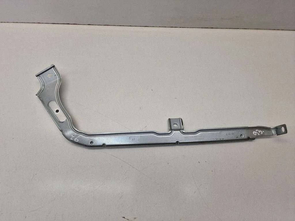 Armatuurlaua ristraam – BMW 5-seeria F10 F11 (2009-2016)