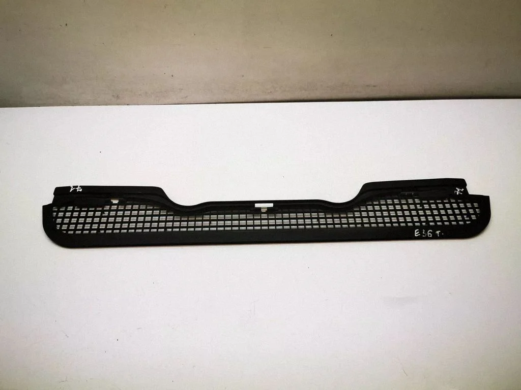 Armatuurlaua õhutusresti kate – BMW Z3 E36 (1994-2002)