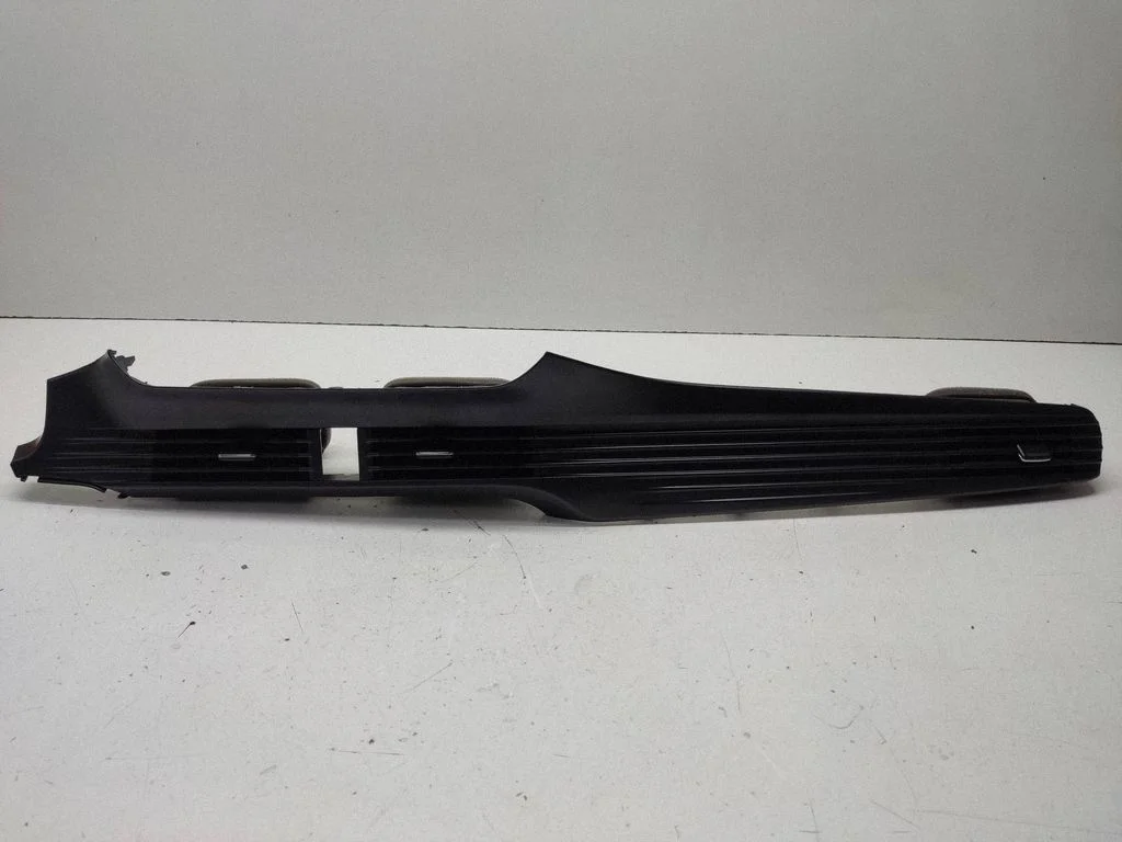 Dash center air vent grill 84795Q0900