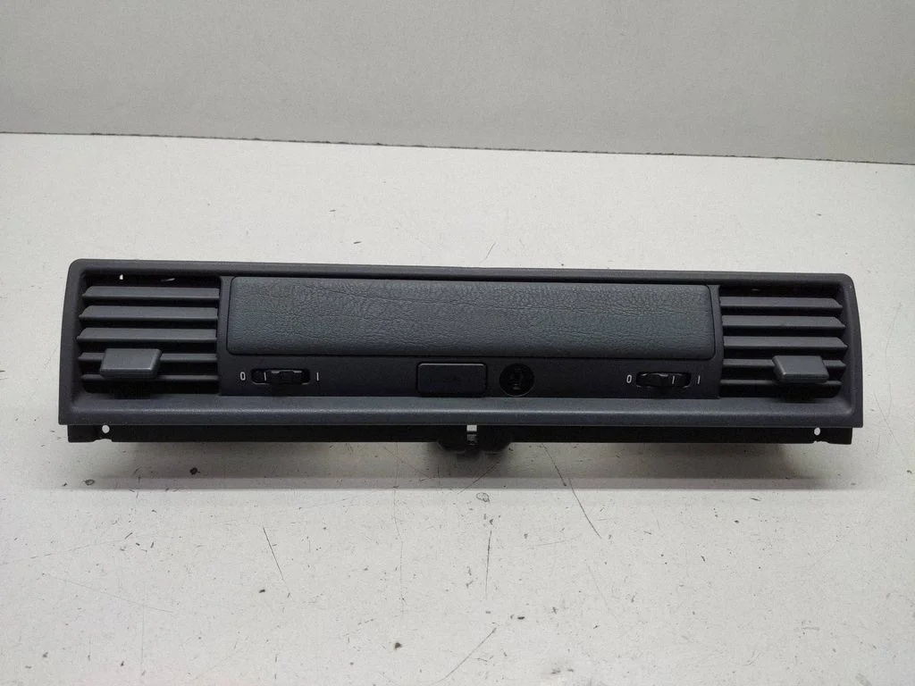 Dash center air vent grill 8162022