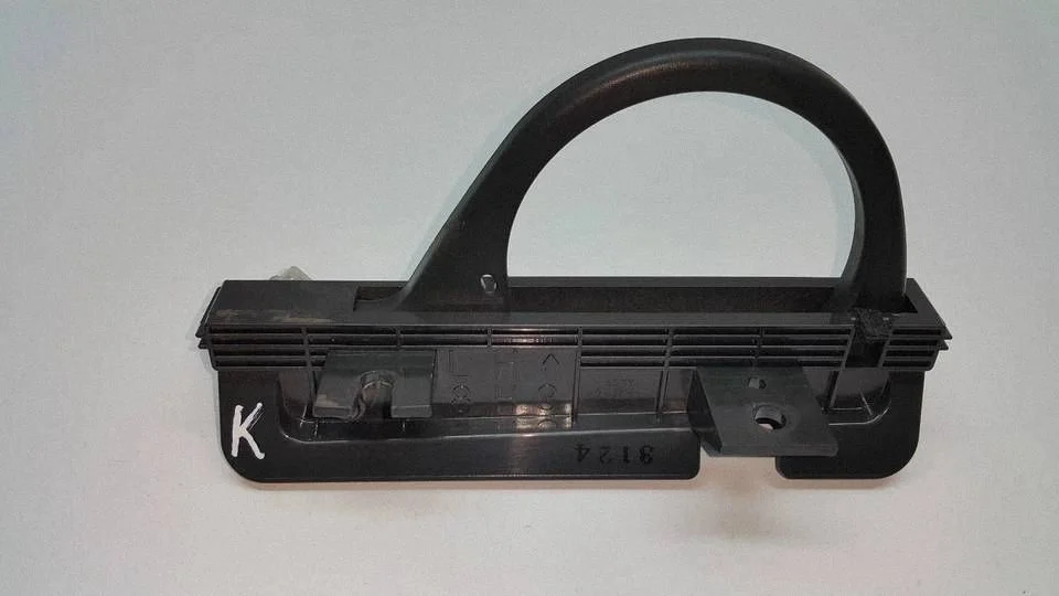 Cup holder – Nissan X-Trail T30 (2001-2007)