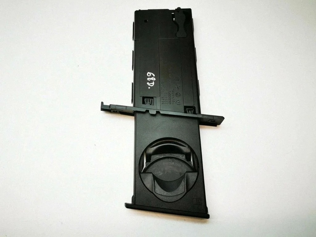 Uchwyt na kubek – BMW Seria 3 E90 E91 (2005-2012)