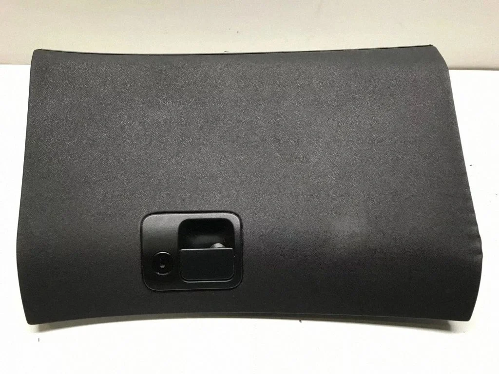 Glove box lid/cover – Saab 9-5 (2006-2010)