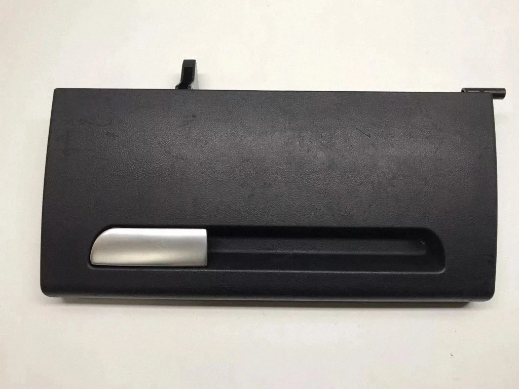 Glove box lid/cover – Saab 9-3 Ver2 (2003-2007)