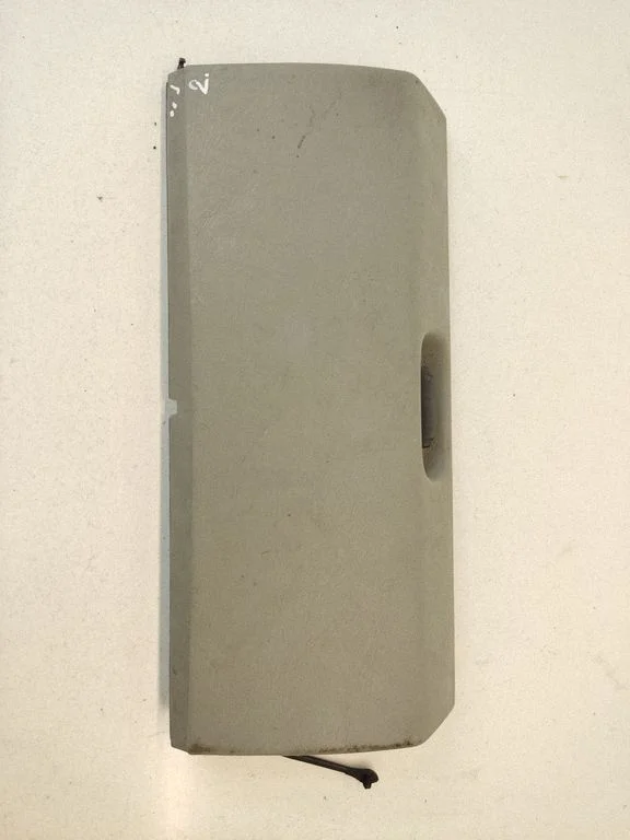 Glove box lid/cover – Renault Trafic II (X83) (2001-2014)