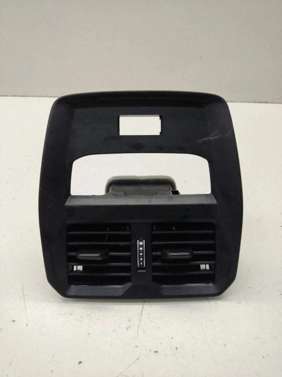 Rear air vent grill – BMW 3 Series G20 G21 (2019-)
