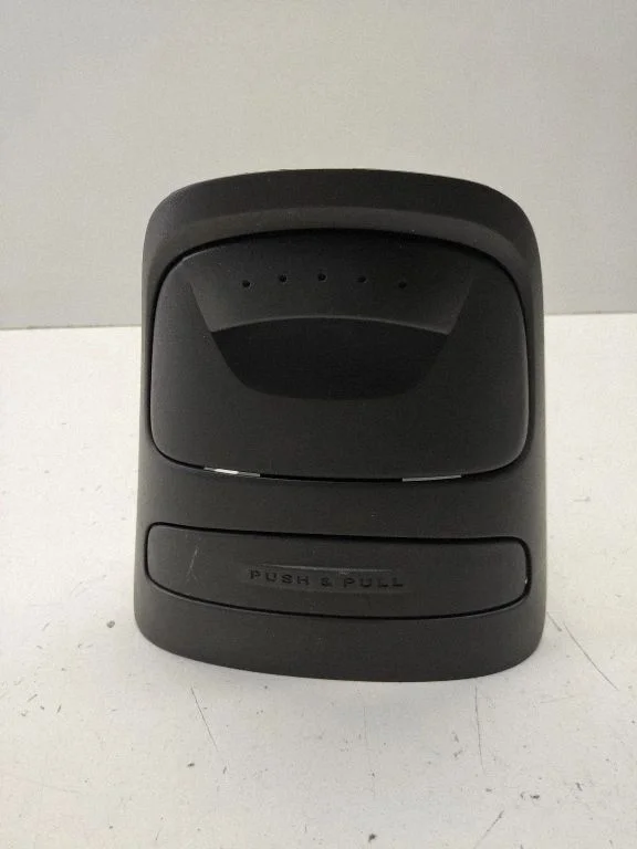 Topsihoidik (tagumine) – Hyundai Santa Fe (2000-2006)