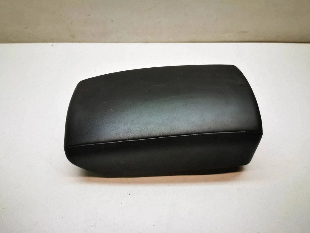 Armrest 07B2402CB9