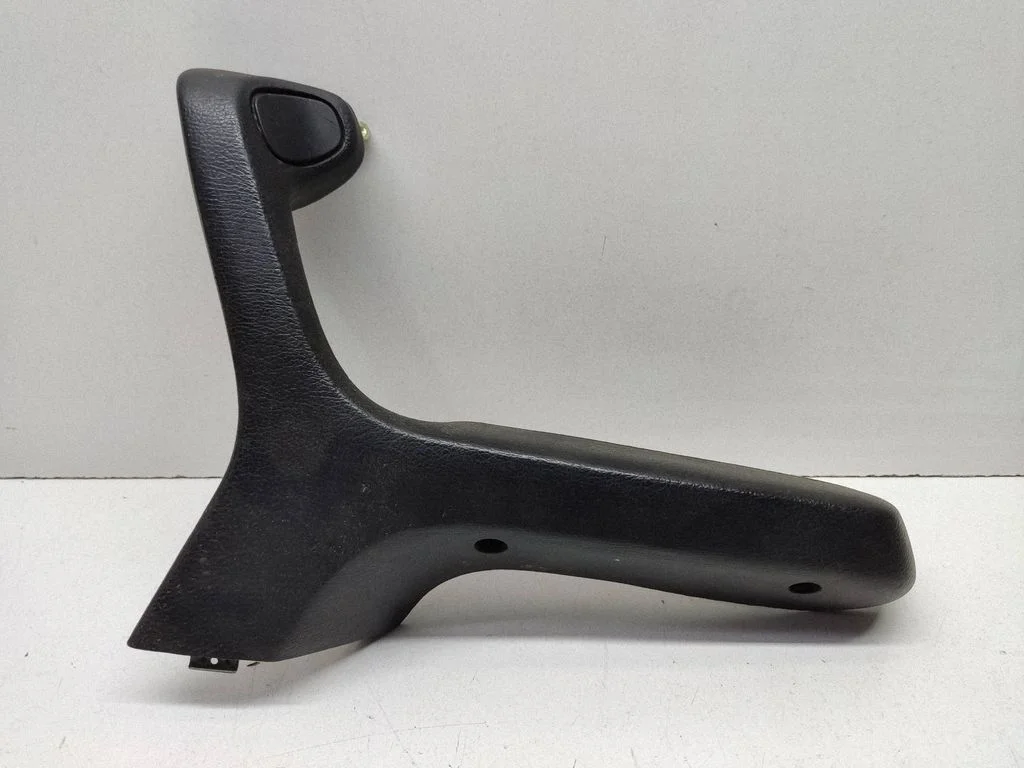 Front door interior handle – BMW 3 Series E30 (1983-1994)