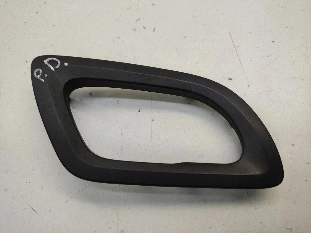 Front door interior handle trim 9681039680