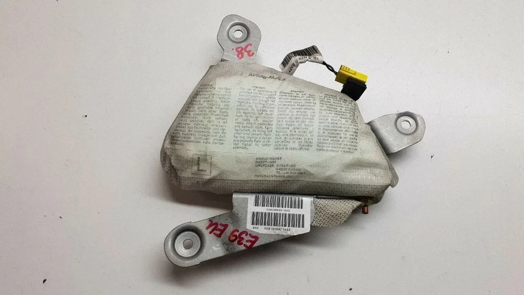 Front door airbag – BMW 5 Series E39 (1996-2003)