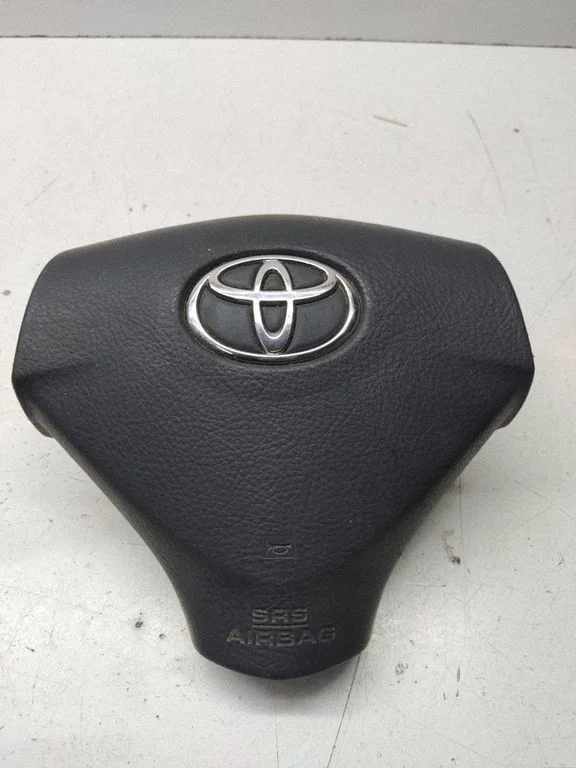 Steering wheel airbag – Toyota Avensis T250 (2006-2009)