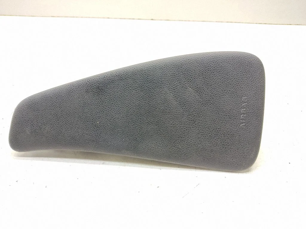 Seat airbag – Mercedes-Benz C-Class AMG W204 (2007-2014)