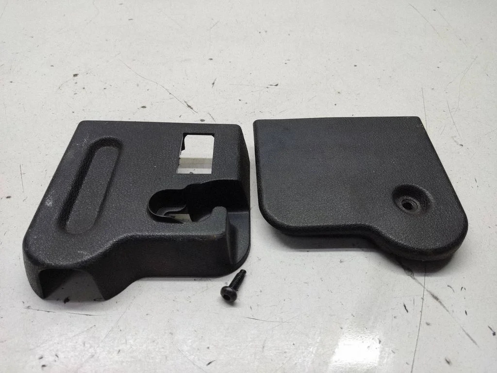 Other trunk/boot trim element – Ford Focus C-MAX (2003-2010)
