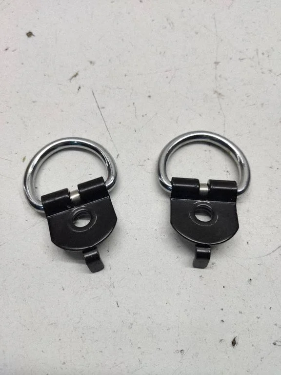 Kinnituskonks / -aas – Mercedes-Benz ML-klass W164 (2005-2011)