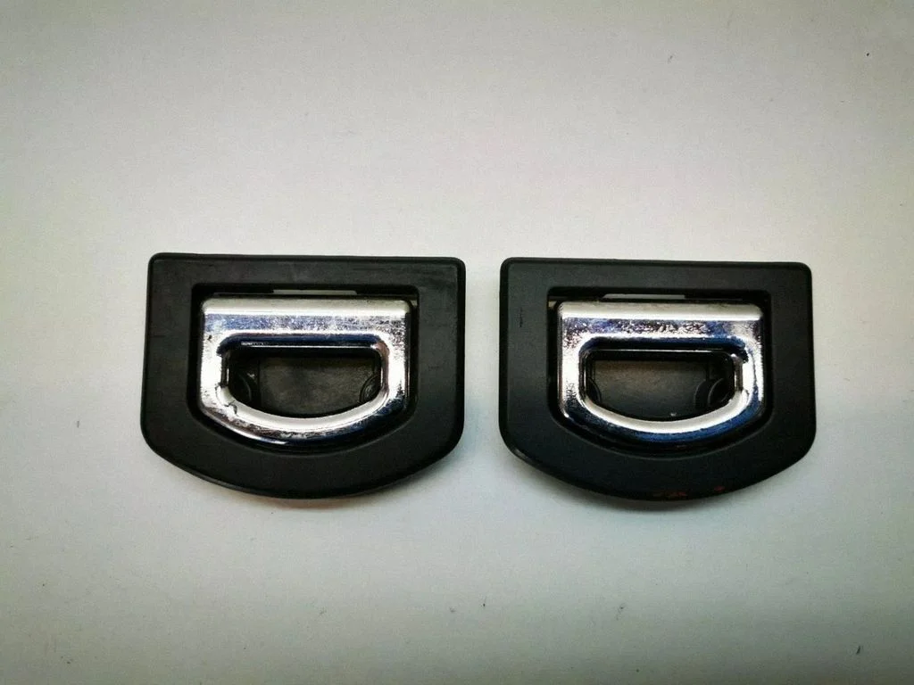 Kinnituskonks / -aas – Audi A4 S4 B6 8E 8H (2001-2005)
