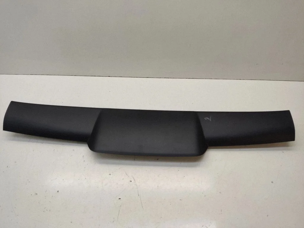 Tailgate/trunk upper cover trim – KIA Sportage (2016-2021)