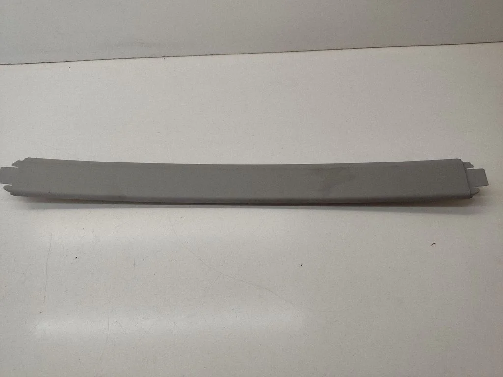 Tailgate/trunk upper cover trim – BMW 3 Series E90 E91 (2005-2012)