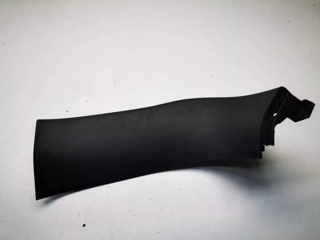 Tailgate/trunk side cover trim – KIA Sportage (2011-2016)