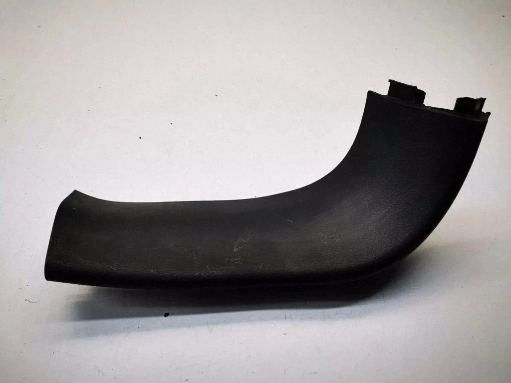 Tailgate/trunk side cover trim – KIA Sportage (2011-2016)