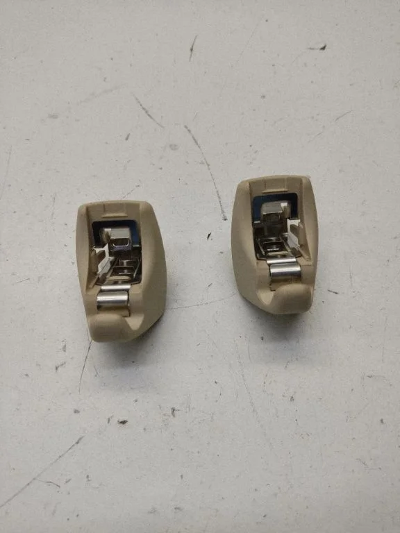 Sun visor clip/hook/bracket – BMW 3 Series G20 G21 (2019-)