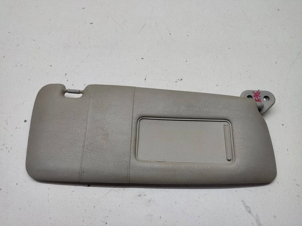 Sun visor – front