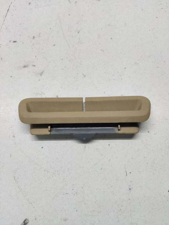 Seat belt trim – BMW 3 Series E90 E91 (2005-2012)