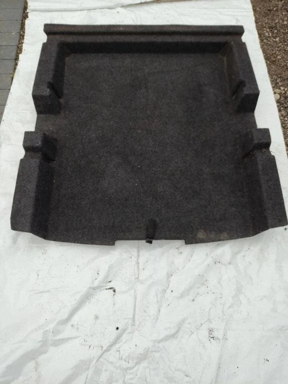 Pagasiruumi vaip 04628970AD