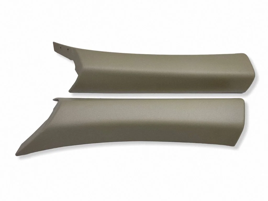 (B) pillar trim (top) A1936900225