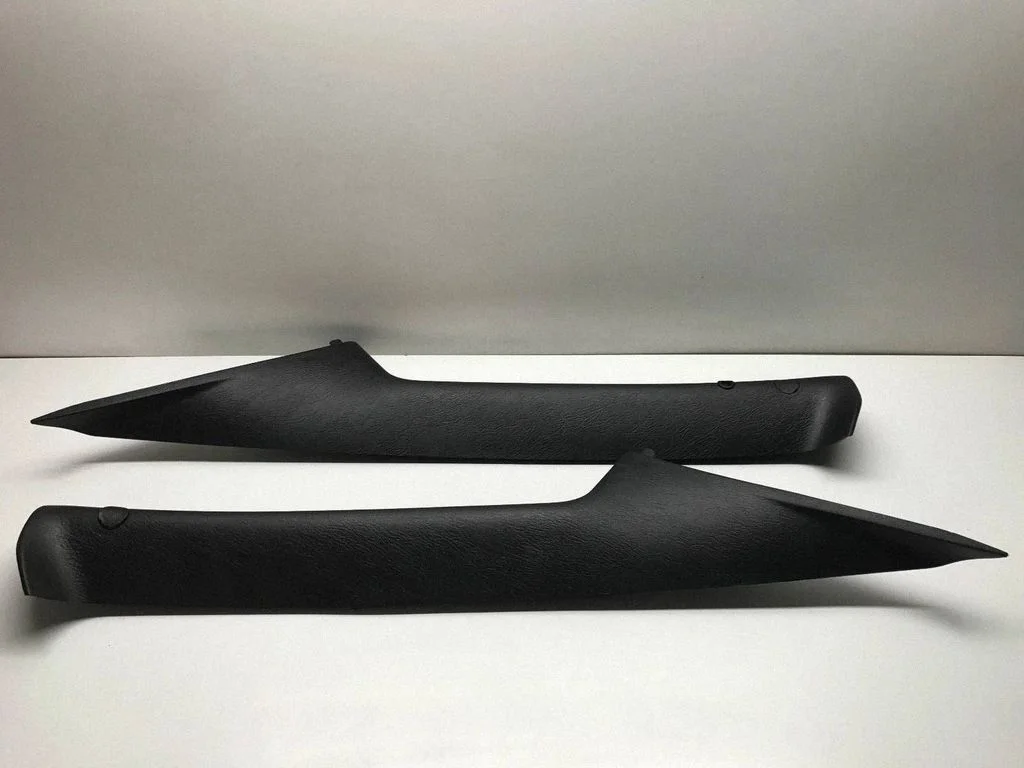 (A) pillar trim 05028275