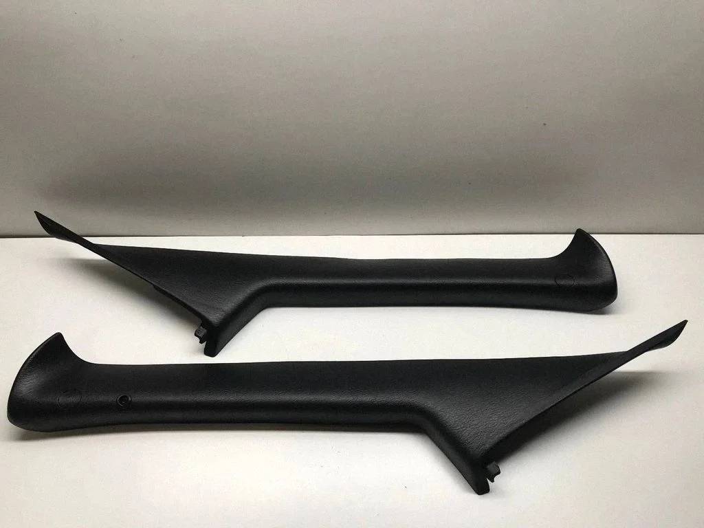 (A) pillar trim 05028274