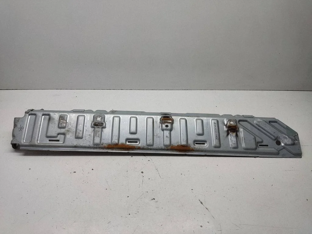 Rear sill trim cover – Mercedes-Benz Vito Viano W447 (2014-)