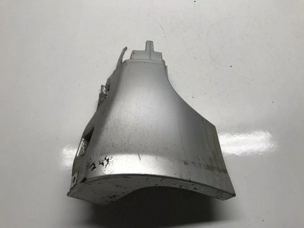 Tagalävise kate (välimine) – Audi A4 S4 B7 8E 8H (2005-2008)