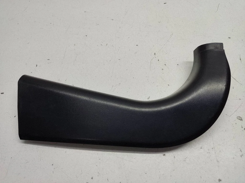 Foot area side trim 8159518