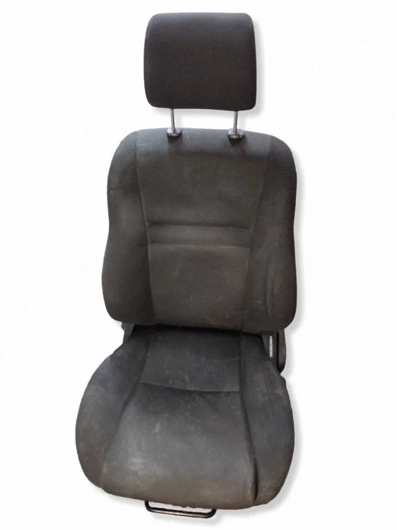 Fotel kierowcy – Toyota Corolla E120 E130 (2004-2007)